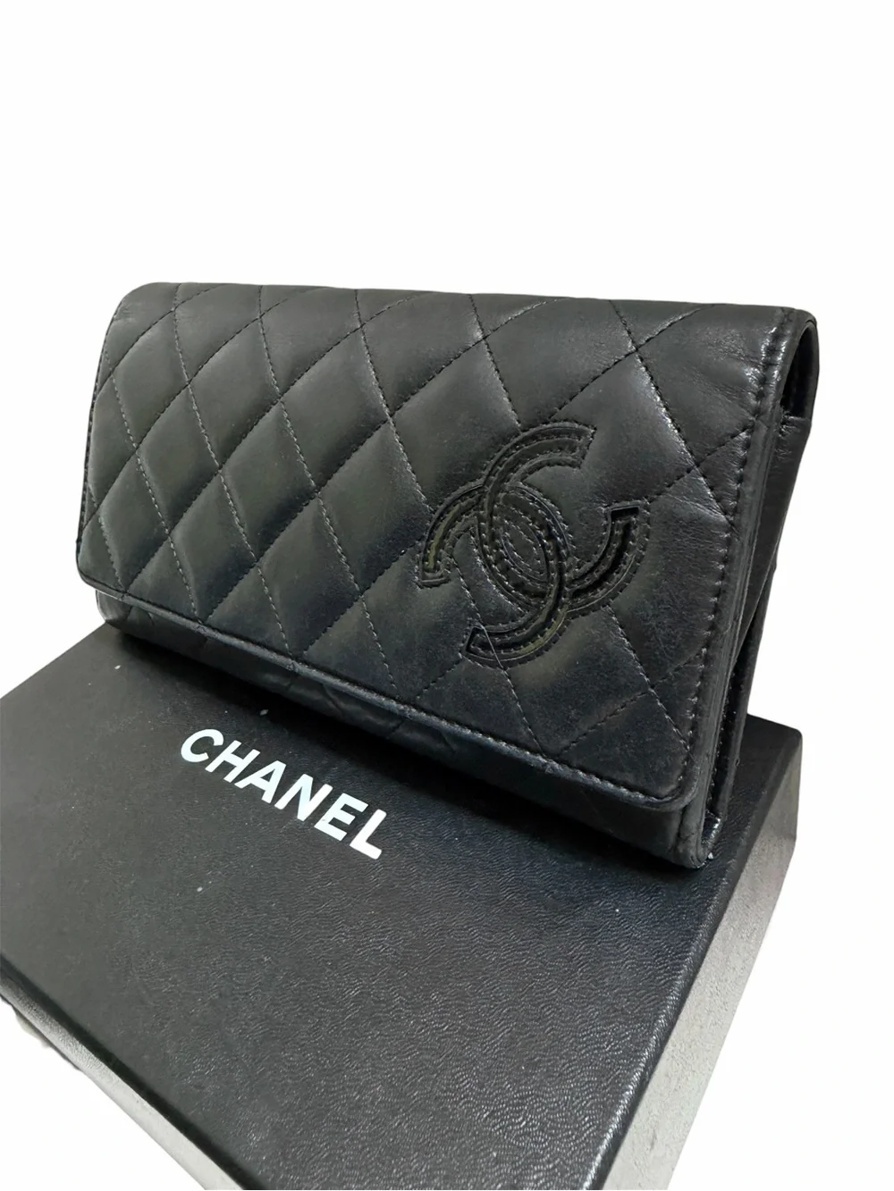 Chanel Quilted Calfskin Wallet w/ Authenticity Card + Box